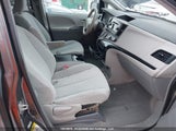 Toyota Sienna Le V6 5TDKK3DC4CS261769 снимка
