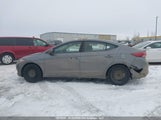 Hyundai Elantra Le 5NPD74LF5JH314669 снимка