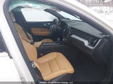 Volvo Xc60 T6 Momentum YV4A22RK2J1107185 photo