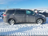 Toyota Sienna Le 8 Passenger 5TDKK3DC2DS308072 снимка