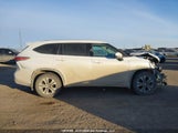 Toyota Highlander Xle 5TDGZRBHXNS166218 photo
