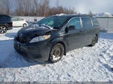 Toyota Sienna Le 8 Passenger 5TDKK3DC8DS310862 снимка