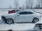Mercedes-Benz A 220 4Matic WDD3G4FB4LW040405 fotografie