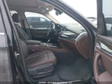 BMW X5 xDrive35I 5UXKR0C53H0U50984 снимка