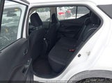 Nissan Kicks Play Sv 3N1CP5CV9SL486863 photo