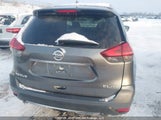 Nissan Rogue Sv/Sl 5N1AT2MV4JC721799 fotografie