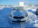 Kia Rondo KNAHT8A35E7025893 снимка