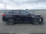 Mitsubishi Outlander Phev JA4J24A58JZ619470 снимка