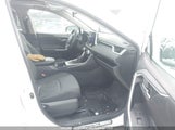 TOYOTA RAV4 XLE/WOODLAND EDITION 2T3RWRFV1PW****** снимка