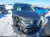 Volkswagen Routan 2V4RW3DX4AR395408 снимка
