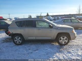 Jeep Compass Sport/North 1J4NF4FB4AD599932 снимка