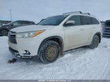 Toyota Highlander Xle 5TDJKRFH3GS226170 снимка