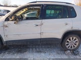 Volkswagen Tiguan Comfortline/Highline/Special Edition WVGJV7AX0GW507137 снимка