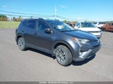 Toyota Rav4 JTMRJREV1JD239418 снимка