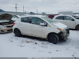 Toyota Yaris Le VNKKTUD3XEA012404 снимка