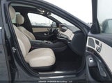 Mercedes-Benz S 560 4Matic WDDUG8GB2JA407970 снимка