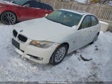BMW 323I WBAPG73599A401268 снимка