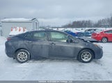 Toyota Prius JTDKBRFU1H3040258 снимка