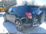 Toyota Rav4 Sport 2T3RF4DV8CW267857 снимка