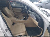 BMW X1 xDrive28I WBAVL1C54EVY22818 снимка