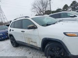 Jeep Cherokee 1C4PJLABXJD595186 снимка