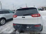 Jeep Cherokee 1C4PJLABXJD595186 снимка
