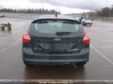 Ford Focus Se 1FADP3K21DL165384 снимка
