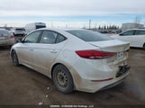 Hyundai Elantra Le 5NPD74LF8HH131258 снимка