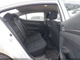 Hyundai Elantra Le 5NPD74LF8HH131258 снимка