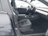 Tesla Model Y Long Range 7SAYGDEE4SF221022 снимка