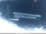Nissan Rogue 5N1AT2MV5JC810250 снимка