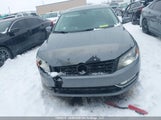 Volkswagen Passat Se 1VWBV7A38FC045462 снимка