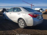 Toyota Corolla Le 2T1BURHE8HC898835 снимка