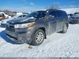 Toyota Highlander Le 5TDBKRFH4ES053261 снимка