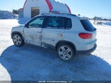 Volkswagen Tiguan Comfort/High/R-Line/Sp Ed WVGJV7AX6GW577290 fotografie