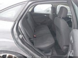 Ford Focus Se 1FADP3F24FL371148 photo