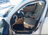 BMW X1 xDrive28I WBAVL1C55CVR77262 снимка