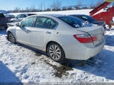 Honda Accord 1HGCR2F8XEA803381 снимка