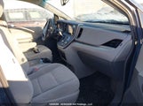 Toyota Sienna Le 8 Passenger 5TDKK3DC2FS613249 снимка