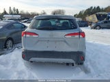 Toyota Corolla Cross L 7MUAAABG9RV108098 fotografie