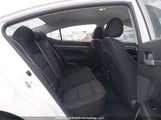 Hyundai Elantra Le 5NPD74LF7HH110272 снимка