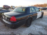 Ford Crown Victoria Police Interceptor/Police Street Appearance 2FAHP71V18X131846 fotografie