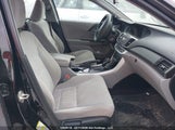 Honda Accord Lx 1HGCR2F33DA804102 снимка