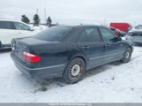 Mercedes-Benz E 320 4Matic WDBJF82J3YX032983 снимка