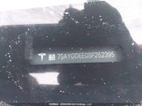 Tesla Model Y Long Range 7SAYGDEE0SF252395 снимка