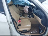 BMW X1 xDrive28I WBAVL1C59CVR81119 снимка