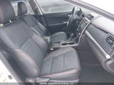 Toyota Camry Le/Xle/Se/Xse 4T1BF1FK5FU071228 снимка