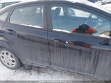 Ford Fiesta Se 3FADP4BJ7CM124722 снимка