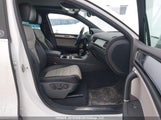 Volkswagen Touareg WVGRF7BP8HD000496 снимка