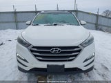 Hyundai Tucson Limited/Sport And Eco/Se KM8J3CA40JU748316 fotografie